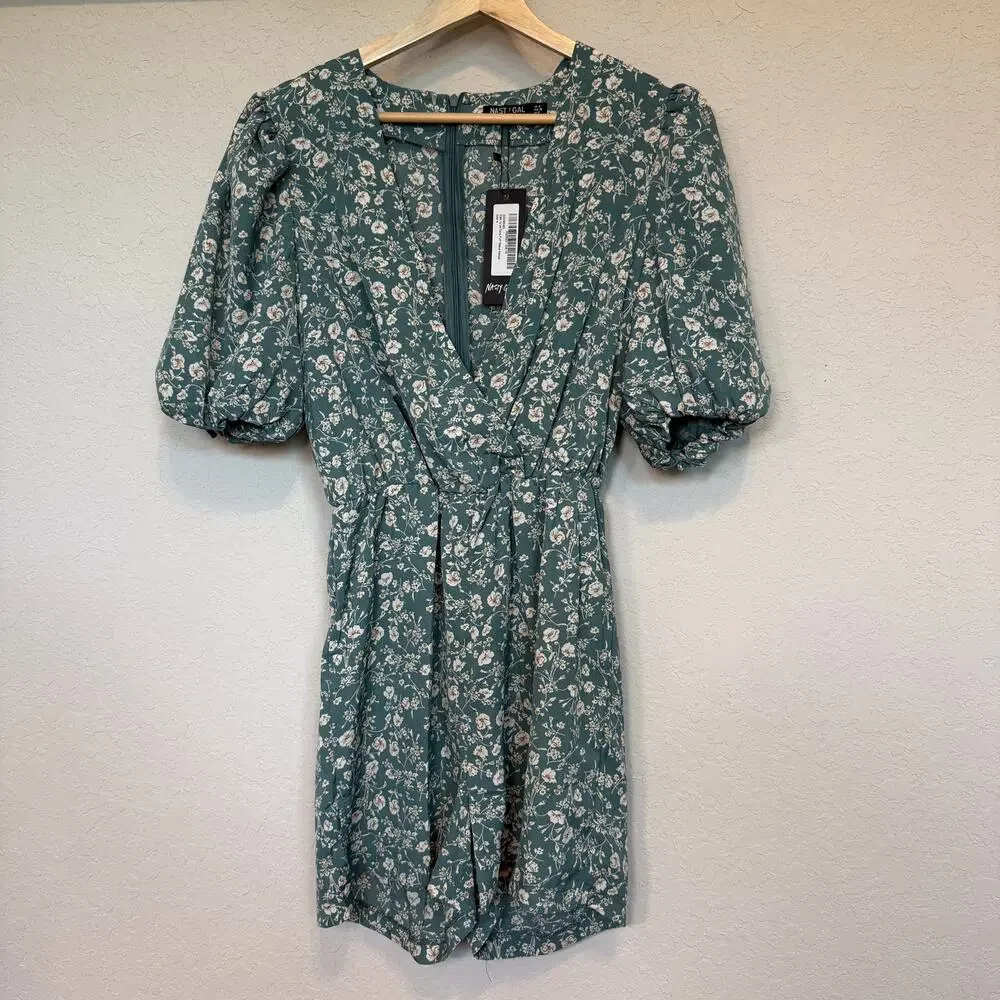 Women's Nasty Gal‎ Sage Green Floral Puff Sleeve Romper Size 4 NEW - Picture 10 of 10